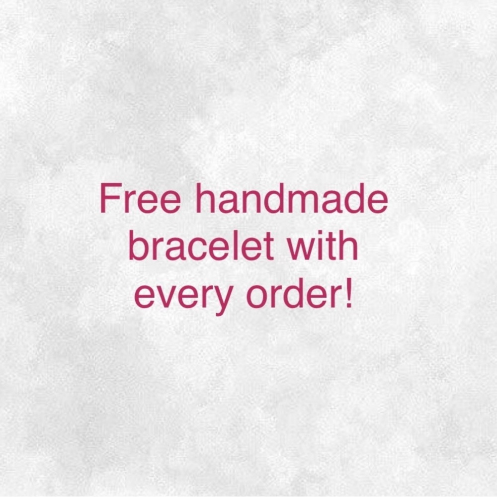 🌾 Hand Crafted Antler Pendant Necklace - Picture 5 of 6